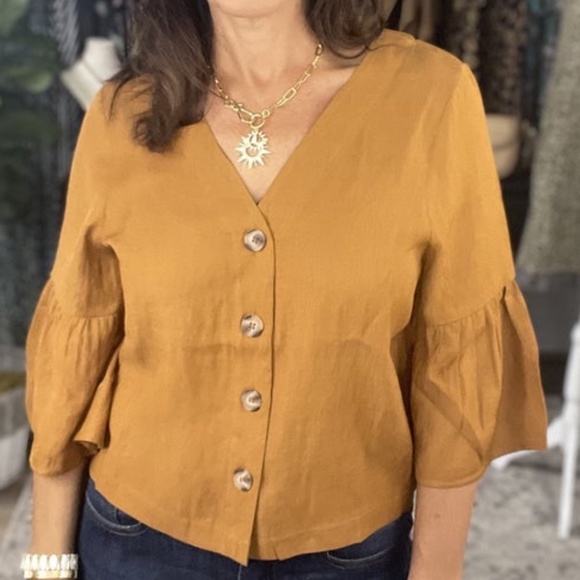 COZY CO BELL SLEEVE BUTTON DOWN NATURAL BLOUSE (S-L) - Picture 1 of 1